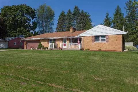 1086 Westfield, Jackson, MI 49203 photo 3