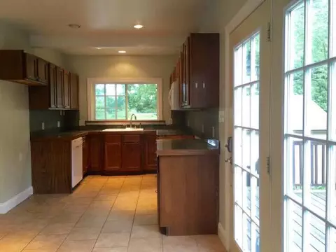 203 Pierce, Jackson, MI 49203 photo 17
