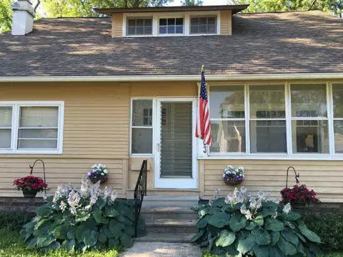 203 Pierce, Jackson, MI 49203 photo 2