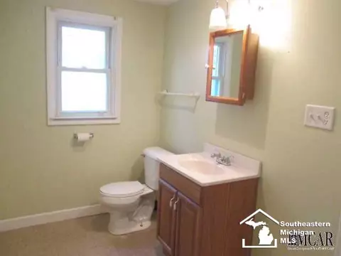 138 E Seventh, Monroe, MI 48161 photo 8