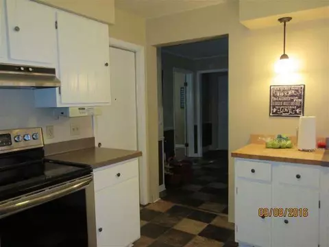 811 Union, Jackson, MI 49203 photo 5