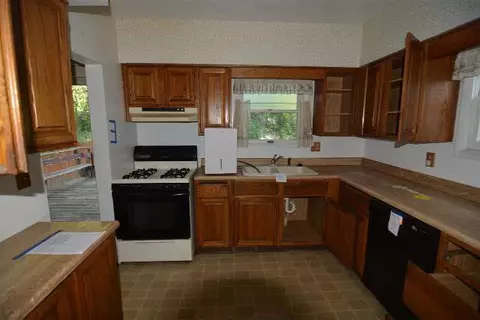 431 Orange, Jackson, MI 49202 photo 4