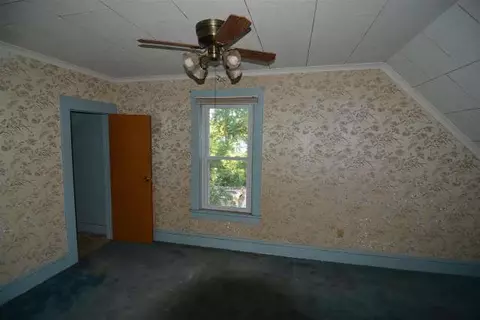 431 Orange, Jackson, MI 49202 photo 2