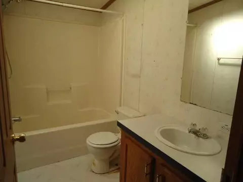 5187 Oak Pt, Jackson, MI 49201 photo 16