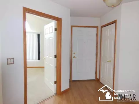 2434 Sutton, Temperance, MI 48182 photo 4