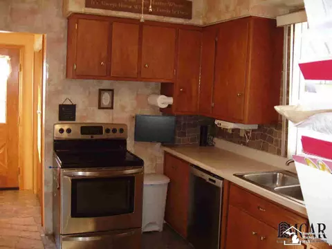 127 Arbor, Monroe, MI 48162 photo 3