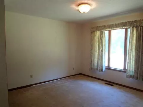 8050 Pomeroy, Parma, MI 49269 photo 10