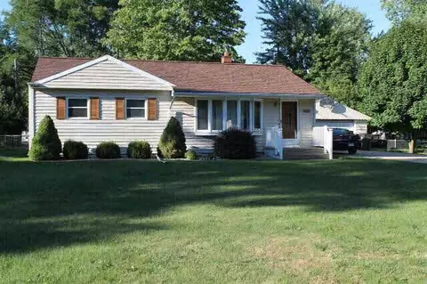 1510 Strathmoor, Jackson, MI 49203 photo 1