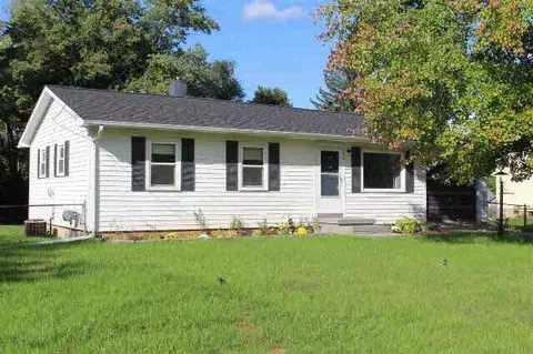 204 Lark, Jackson, MI 49202 photo 1