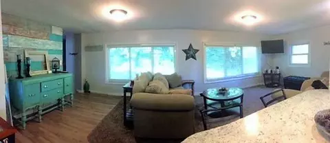 4712 S Draper, Jackson, MI 49203 photo 6