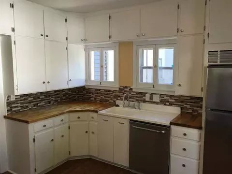 1042 Fourth, Jackson, MI 49203 photo 11