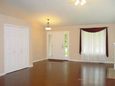 1432 Ambs, Jackson, MI 49201 photo 4