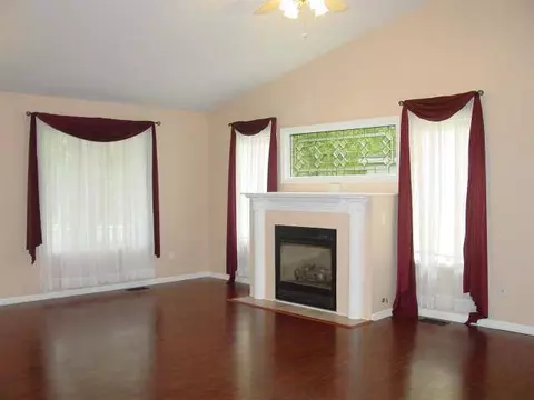 1432 Ambs, Jackson, MI 49201 photo 2