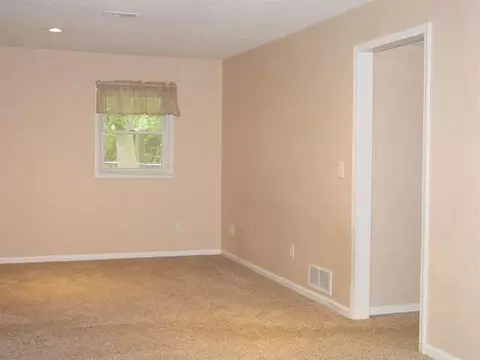 1432 Ambs, Jackson, MI 49201 photo 22