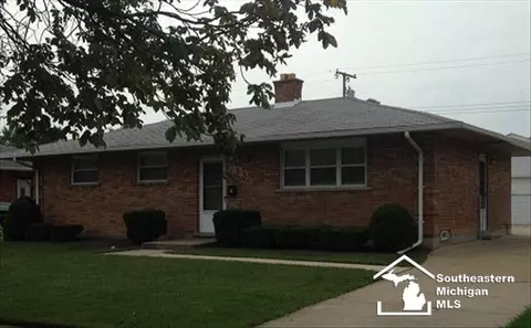 221 Richards, Monroe, MI 48162 photo 1