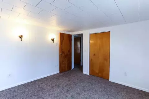 215 S Sutton, Jackson, MI 49201 photo 11