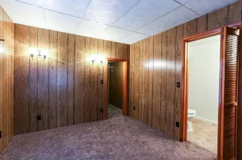 215 S Sutton, Jackson, MI 49201 photo 7