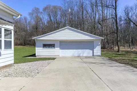 215 S Sutton, Jackson, MI 49201 photo 20