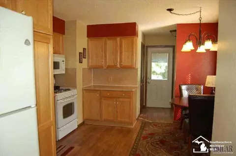 1760 Center, Temperance, MI 48182 photo 14