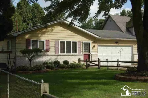 1760 Center, Temperance, MI 48182 photo 2