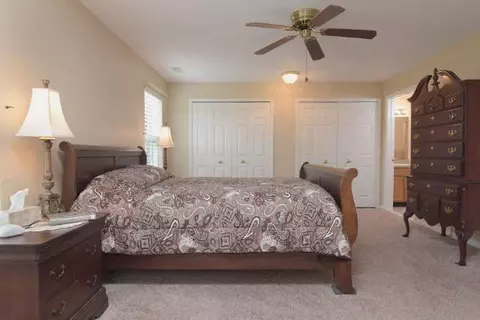 916 Oakbrook, Jackson, MI 49203 photo 12