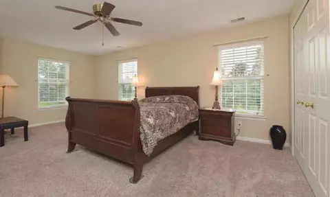 916 Oakbrook, Jackson, MI 49203 photo 11