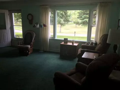 209 Bradley, Jackson, MI 49201 photo 4