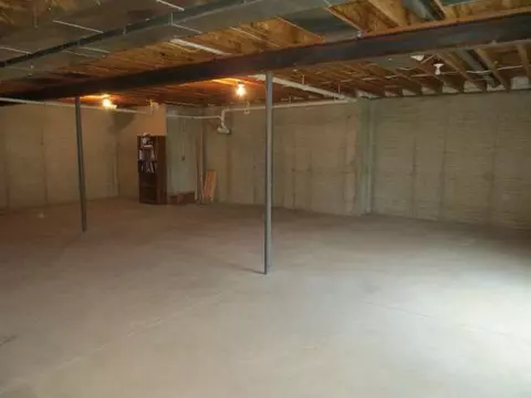 1206 Breezy, Jackson, MI 49201 photo 21