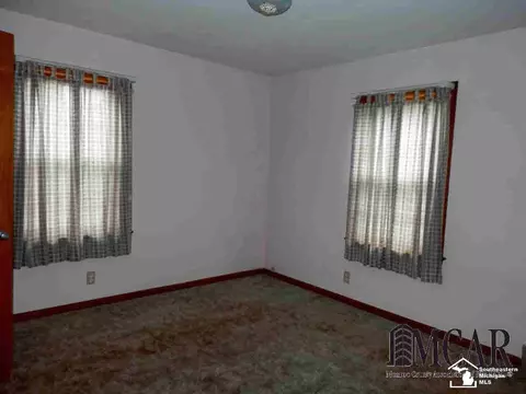 476 N Roessler, Monroe, MI 48162 photo 7