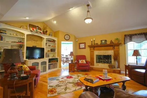 8001 Wellman, Parma, MI 49269 photo 8