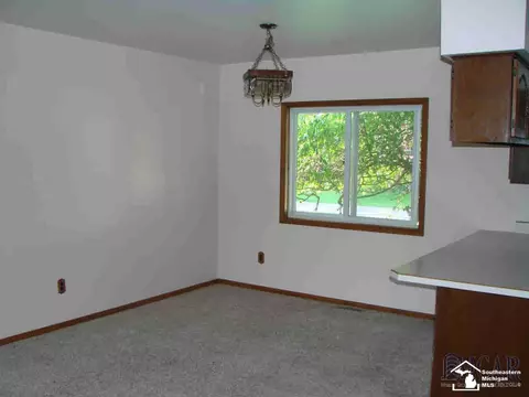 3255 Lakeview, Monroe, MI 48162 photo 6