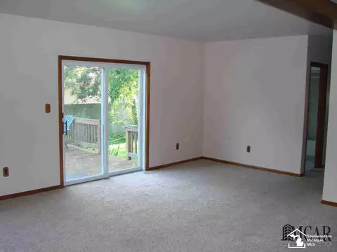 3255 Lakeview, Monroe, MI 48162 photo 7