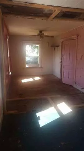 223 Watts, Jackson, MI 49203 photo 9