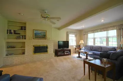 3020 Warwick, Jackson, MI 49203 photo 16