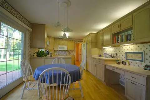 3020 Warwick, Jackson, MI 49203 photo 17