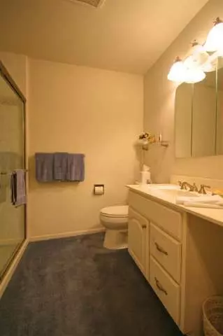 3020 Warwick, Jackson, MI 49203 photo 25