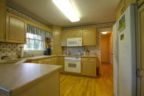 3020 Warwick, Jackson, MI 49203 photo 18
