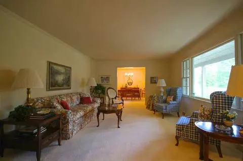 3020 Warwick, Jackson, MI 49203 photo 14