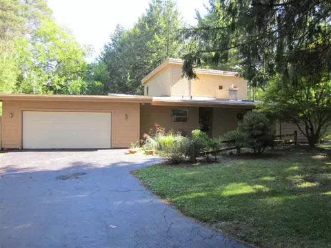 3941 Kathmar, Jackson, MI 49203 photo 6