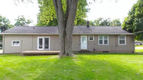 1508 Strathmoor, Jackson, MI 49203 photo 3