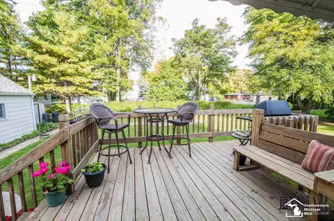 926 Jerome, Monroe, MI 48161 photo 10