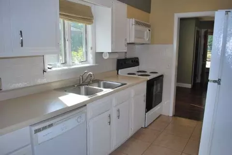 2417 Dawn, Jackson, MI 49203 photo 9