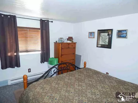 654 Washington, Temperance, MI 48182 photo 9