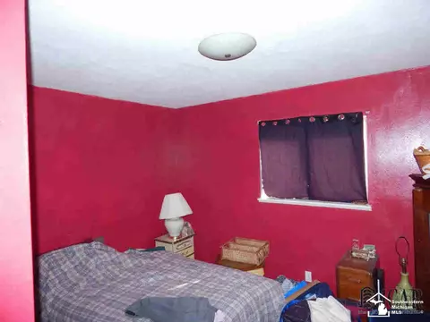 654 Washington, Temperance, MI 48182 photo 6