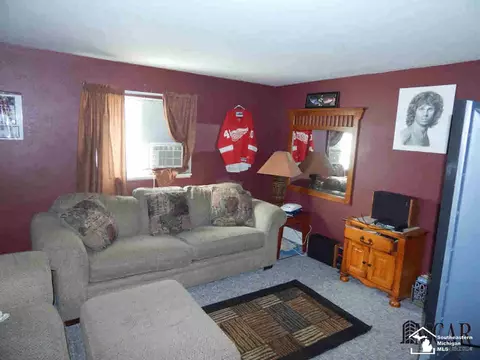 654 Washington, Temperance, MI 48182 photo 8