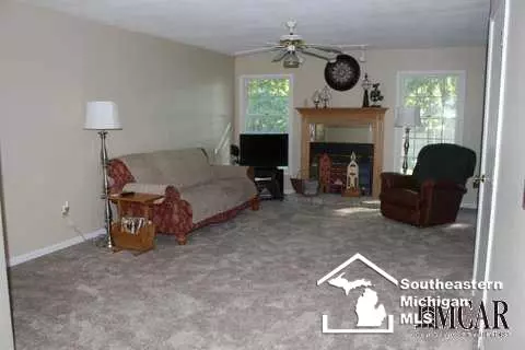 1422 Arbor, Monroe, MI 48162 photo 6