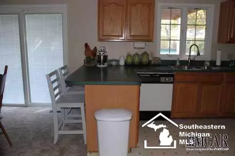 1422 Arbor, Monroe, MI 48162 photo 9