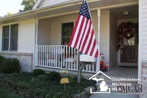 1422 Arbor, Monroe, MI 48162 photo 3