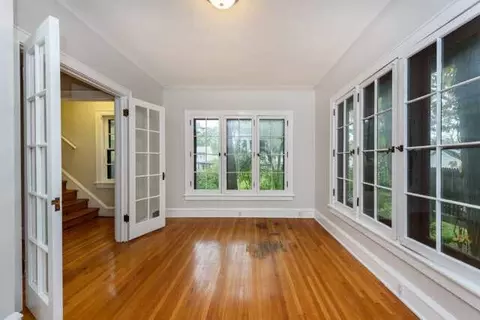 908 Brighton, Jackson, MI 49203 photo 8