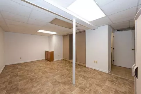 908 Brighton, Jackson, MI 49203 photo 21